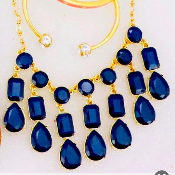 kate spade Jewelry - Kate Spade Gold and Navy Blue Statement Necklace